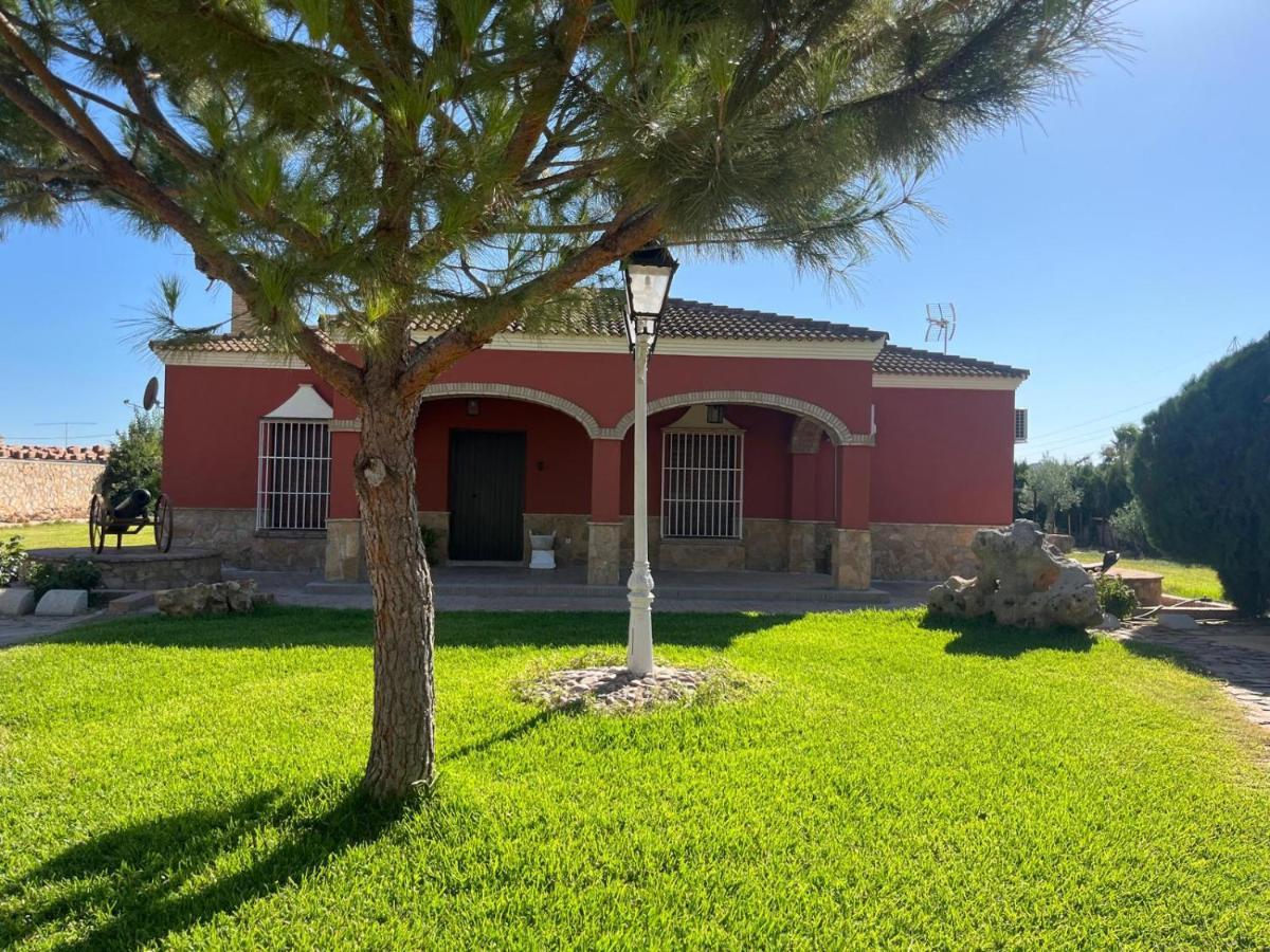 La Estacada Villa Lora del Río Exterior photo